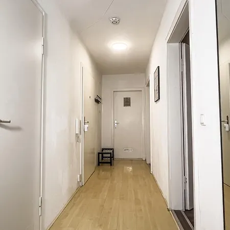 Premium Smart Tv Netflix Modern Apartament